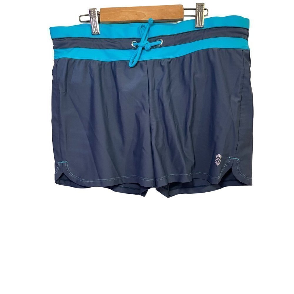 Free Country Shorts Blue and Blue Lining and shorts inside Size Large